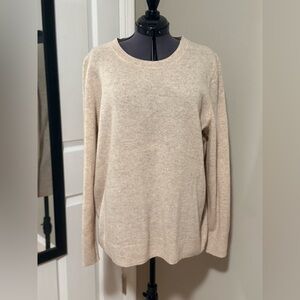 Gently Worn Nordstrom Cream Cashmere Crew Neck Sweater